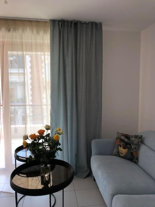 Appartement. La Coupole 2 Pieces Avec Vue Évian-les-Bains Eksteriør billede